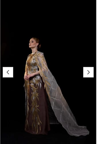 فستان هندي بني