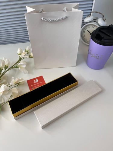 اساور فان كليف مكس ابيض ع وردي