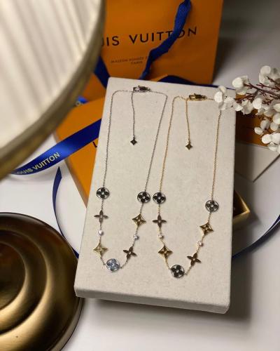 سلسال لويس فيتون