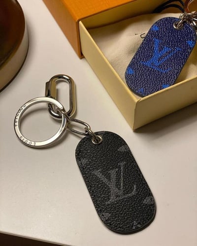 ميدالية لويس فيتون