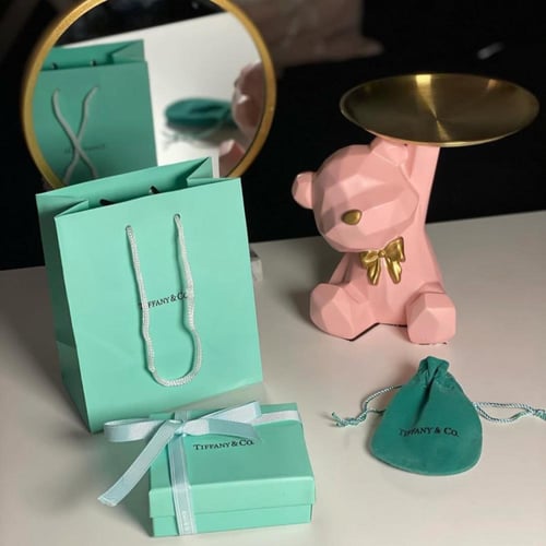 اسوارة وخاتم