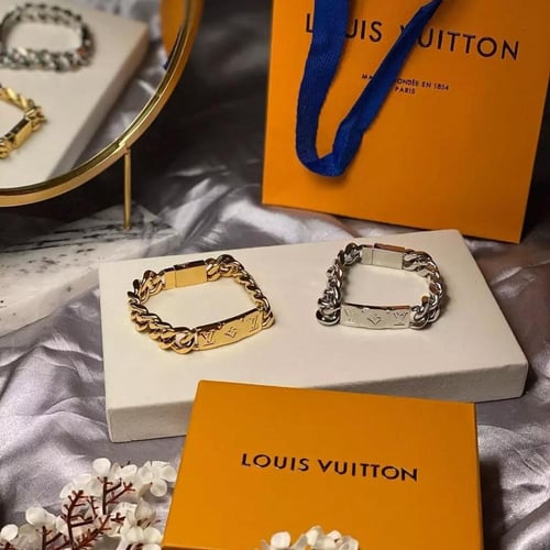 اسوارة لويس فيتون مقاس 19 سم