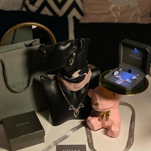 سلسال وحلق ميسيكا