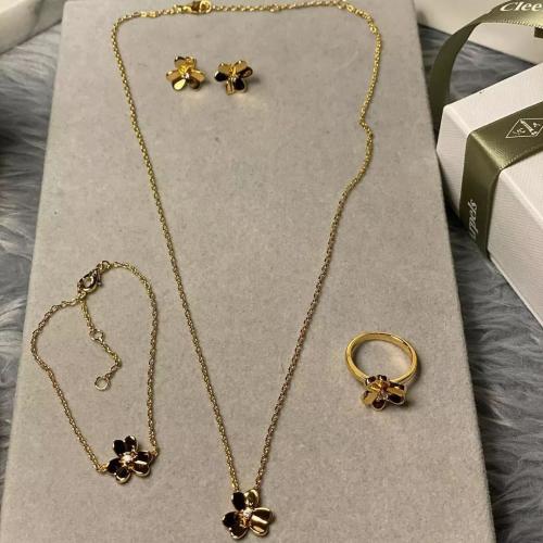 طقم 4 قطع خاتم مقاس 8