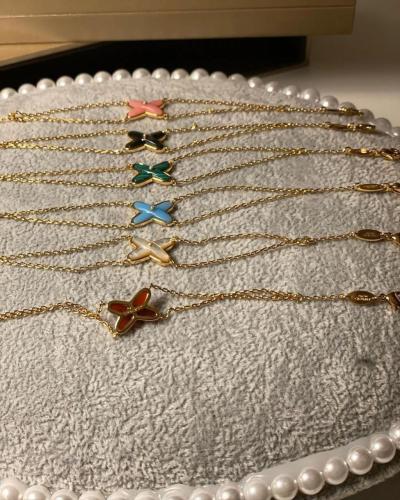 اسوارة شوميه ذهبي