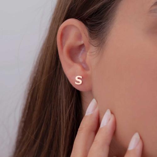 حلق حروف للأذن – تصميم مخصص
