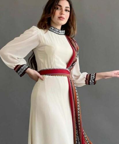 جلابية يوم التأسيس بتصميم تراثي فاخر