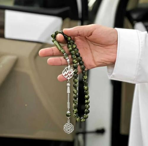 سبحة بكلايت فاخرة بالاسم | تصميم مخصص حسب الطلب