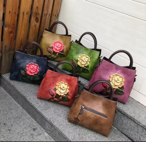 حقيبة كتف نسائية فاخرة من MOTAORA