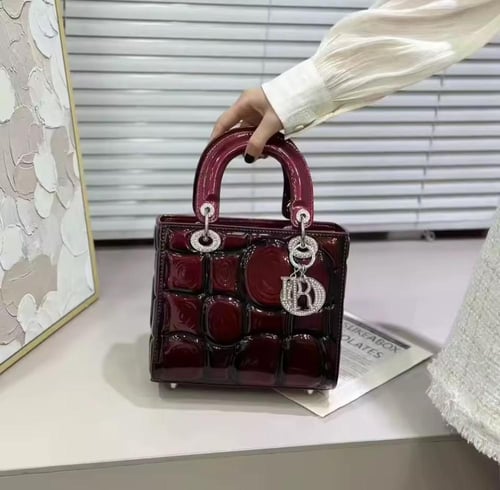 حقيبة يد نسائية داي فاي