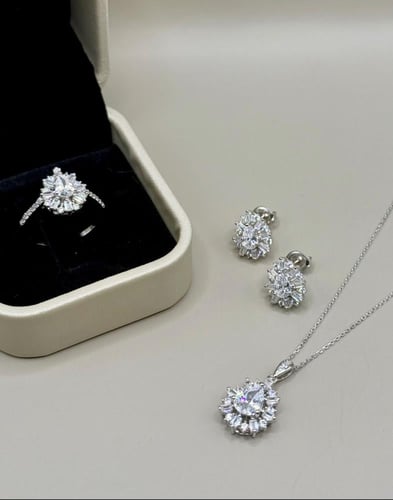 silver pear طقم فضه بتصميم مميز