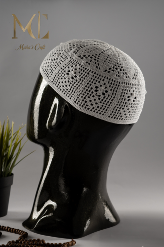 The head covering of the Raqi