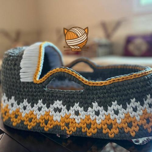 سرير مواليد