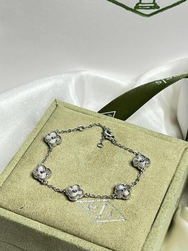 اسوارة فان كليف