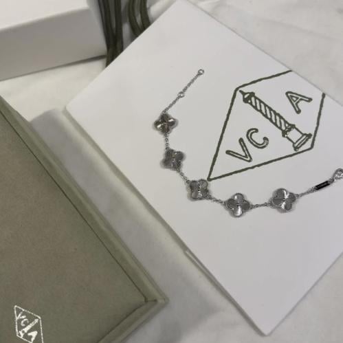 اسوارة فان كليف