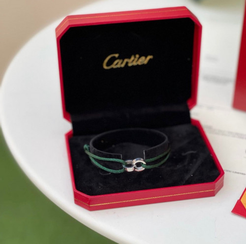 سوارة كارتير خيط لوف