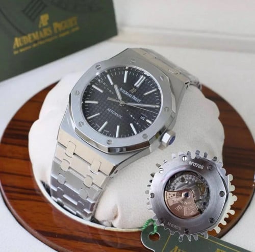 اوديمار بيغيه Audemars piguet