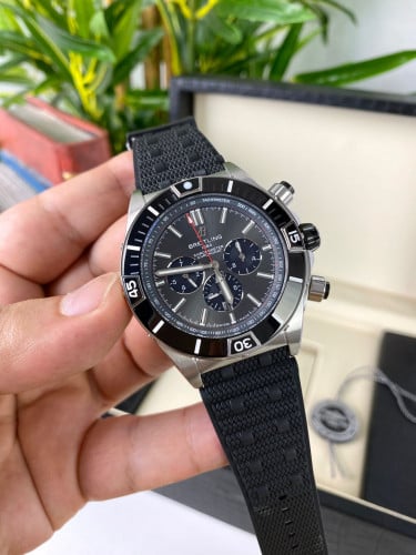 Breitling بريتلنق