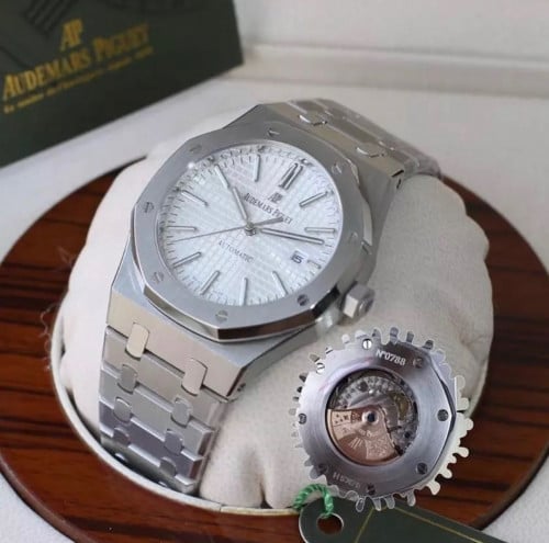 اوديمار بيغيه Audemars piguet