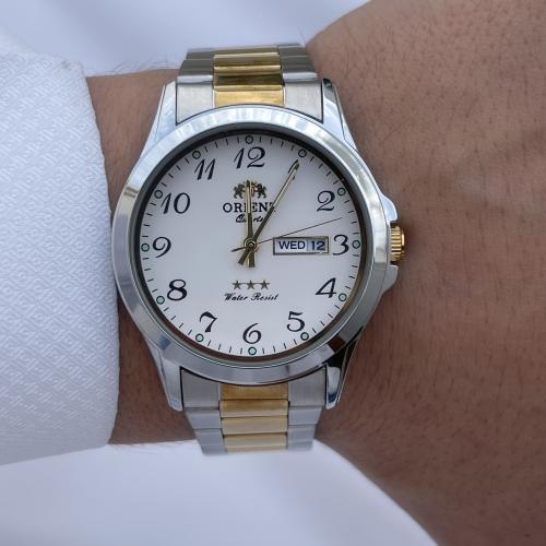 ساعة اورينت