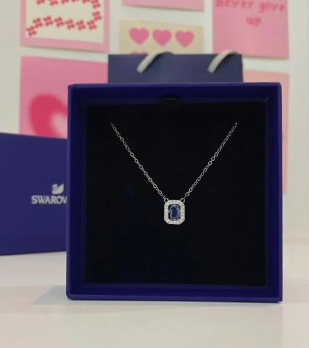 قلادة ميلينا ازرق سوارفسكي