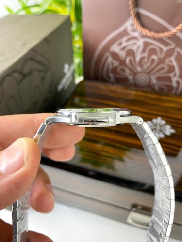 باتيك فيليب ناتلس