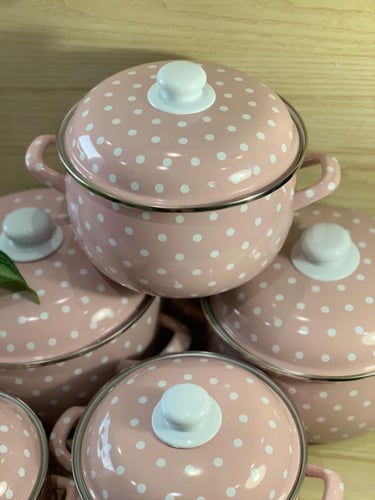 طقم قدور معدنية