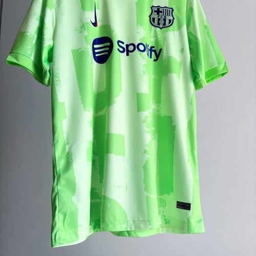 تيشيرت برشلونة الأصلي الثالث بجميع المقاسات