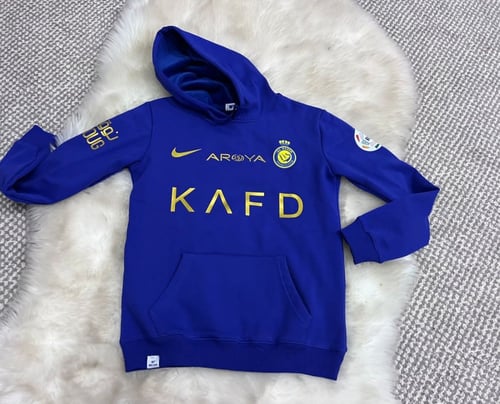 بلوفر النصر الأزرق بلوفر بشعار النصر شتوي