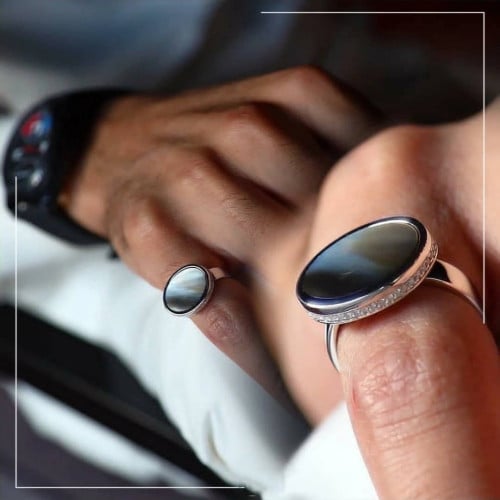 خاتم ملكي رجالي مرصع بالزركون