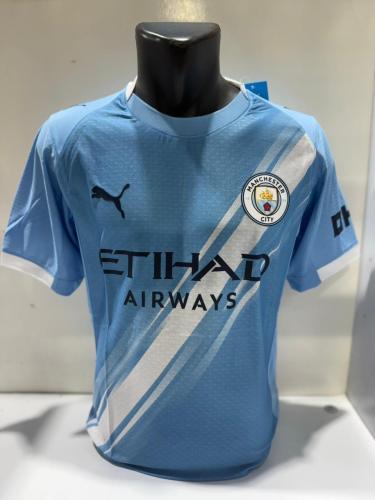 تيشيرت مانشستر سيتي الأزرق – تصميم رياضي بخامة مري...