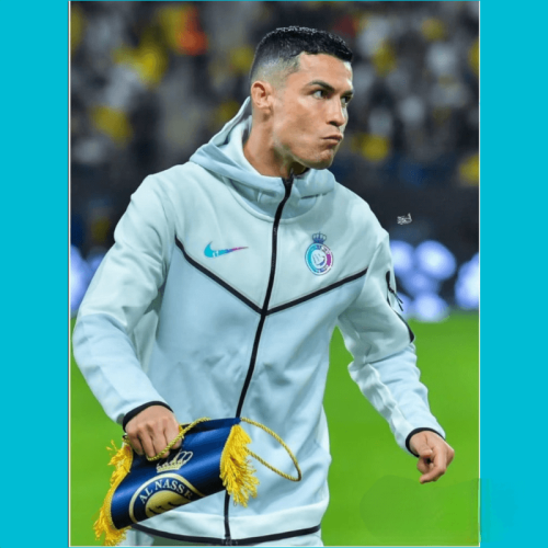 جاكت النصر سحاب مزين بشعار نادي النصر درة مسك