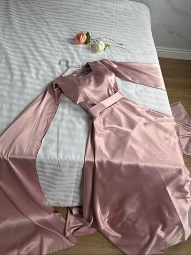 فستان نسائي تفته ناعم لمعه - درة مسك