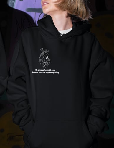 بلوفر قلوب مضيئة - متجر درة مسك