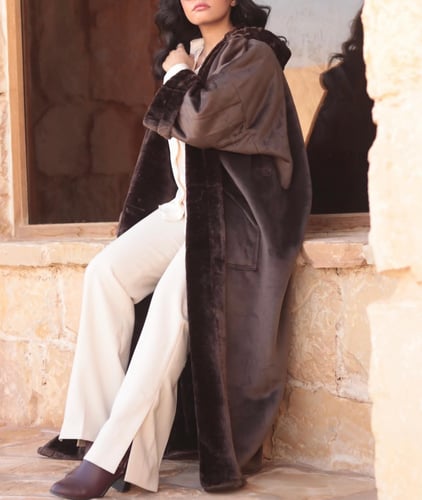 فروة نسائي كلاسيك لون بني تميزي بشتاء دافى - متجر...