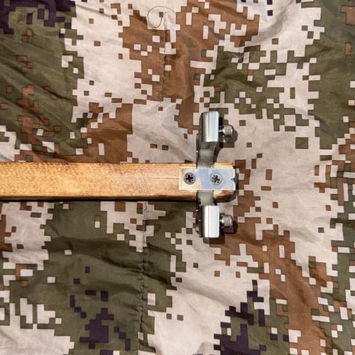 المنطاب الخشبي طول1.30 سم غير مخصص للاطفال