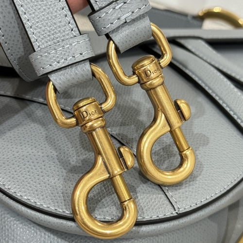 Medium 25.5x20x6.5cm