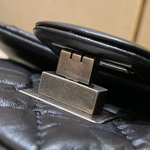 Size: ：15.5x20x6cm