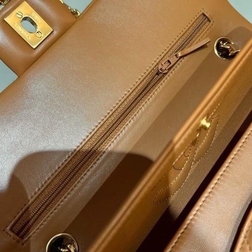 Medium 25.5x15.5x6.5cm