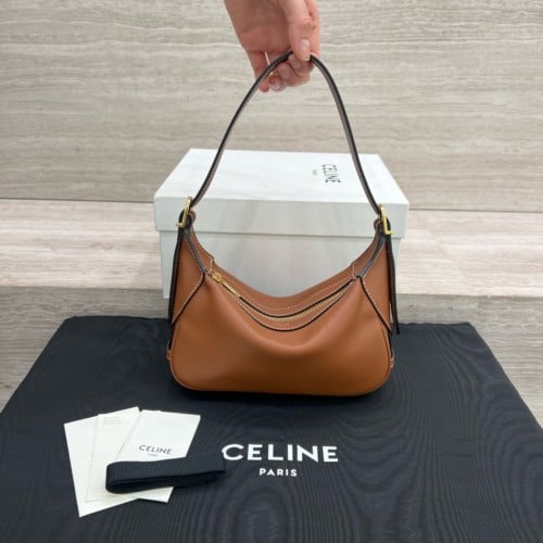 Size: 19×14×5cm