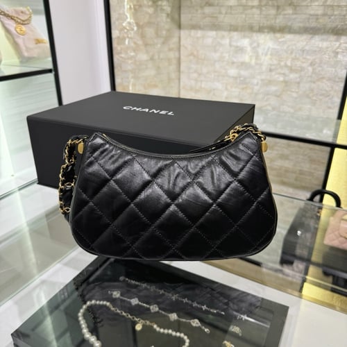 SIZE: 13.5x23.5x5.3cm