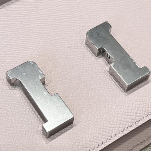 Constance elan epsom