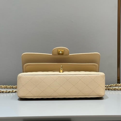 Medium 25.5x15.5x6.5cm