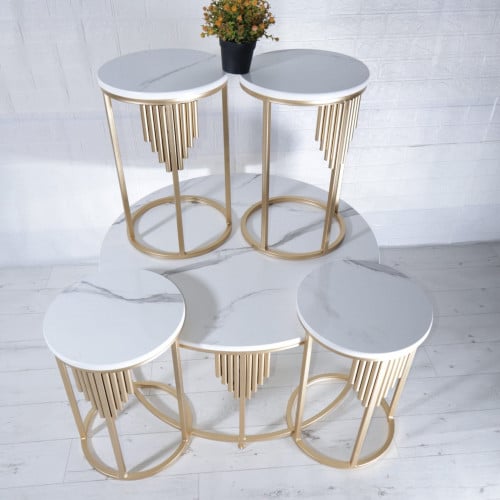 طقم طاولات مجلس أنيقه بلون ذهبي