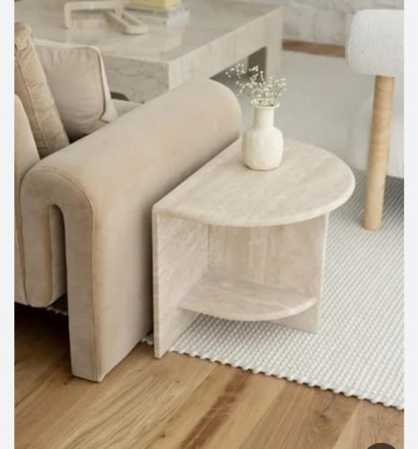 طاولة زاوية جانبية من الرخام الايطالي الطبيعي