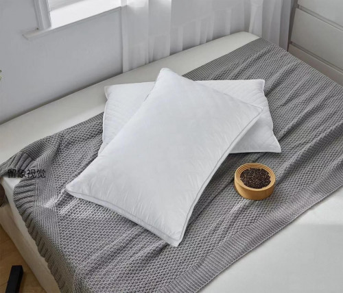 مخدة قطن 100%مريحة جدآ للنوم