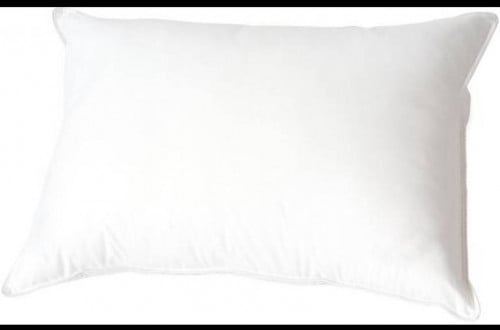 وسادة فندقيه ناعمه 70*50