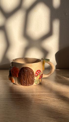 كوب بيت الفطر واليقطين