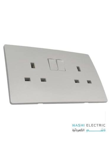 فيش مجوز 7*14 مع مفتاح 13 امبير لوكلير ابيض سموث L...