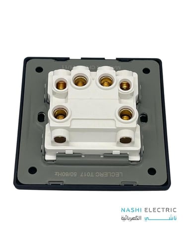 مفتاح مكيف 45 امبير لوكلير اسود LECLERC سموث